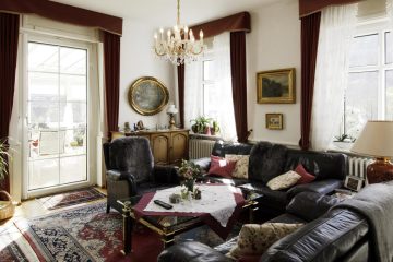 Charmante Altbauvilla in schöner Aussichtslage, 79669 Zell, Einfamilienhaus