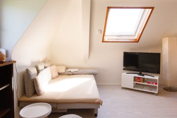 Klassische DHH auf großzügigem Grundstück in erstklassiger Lage, 79713 Bad Säckingen, Doppelhaushälfte